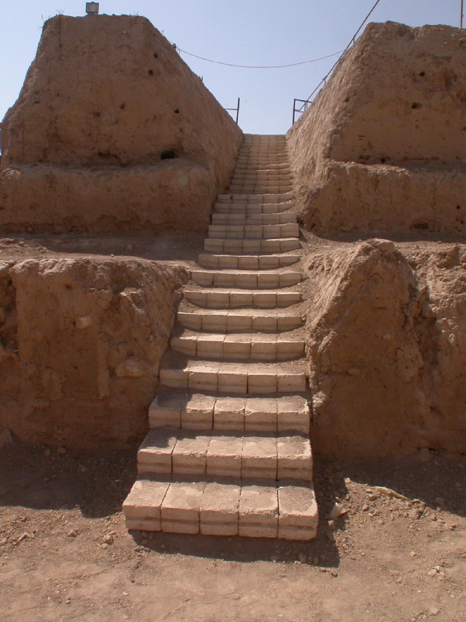 J2 stairs B